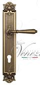 Дверная ручка Venezia на планке PL97 мод. Classic (мат. бронза) под цилиндр